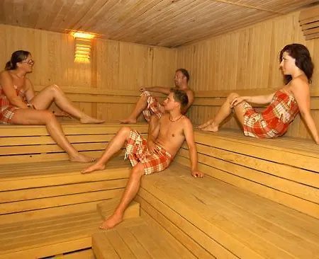 Riviera Zen Adult Only מלון אלאניה