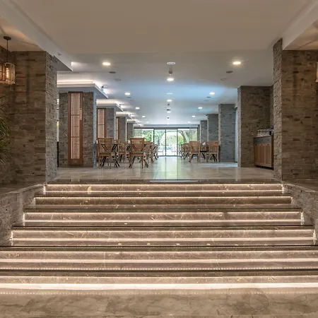 Riviera Zen Adult Only