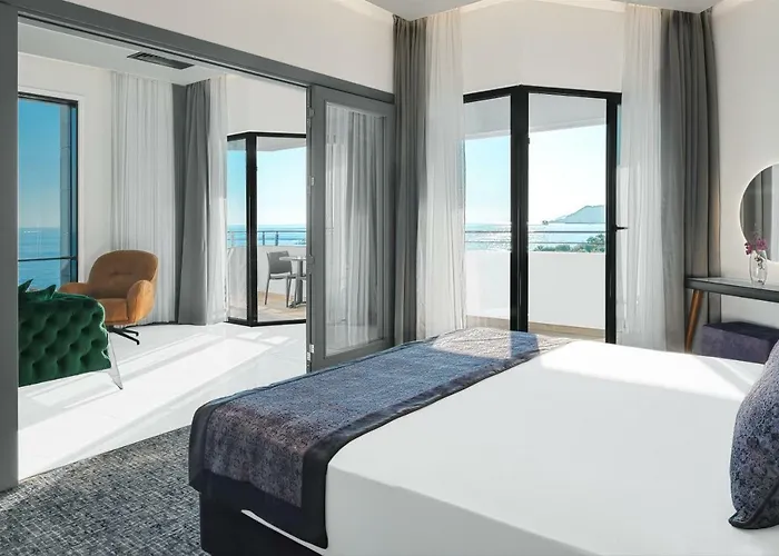 Riviera Zen Adult Only Hotel